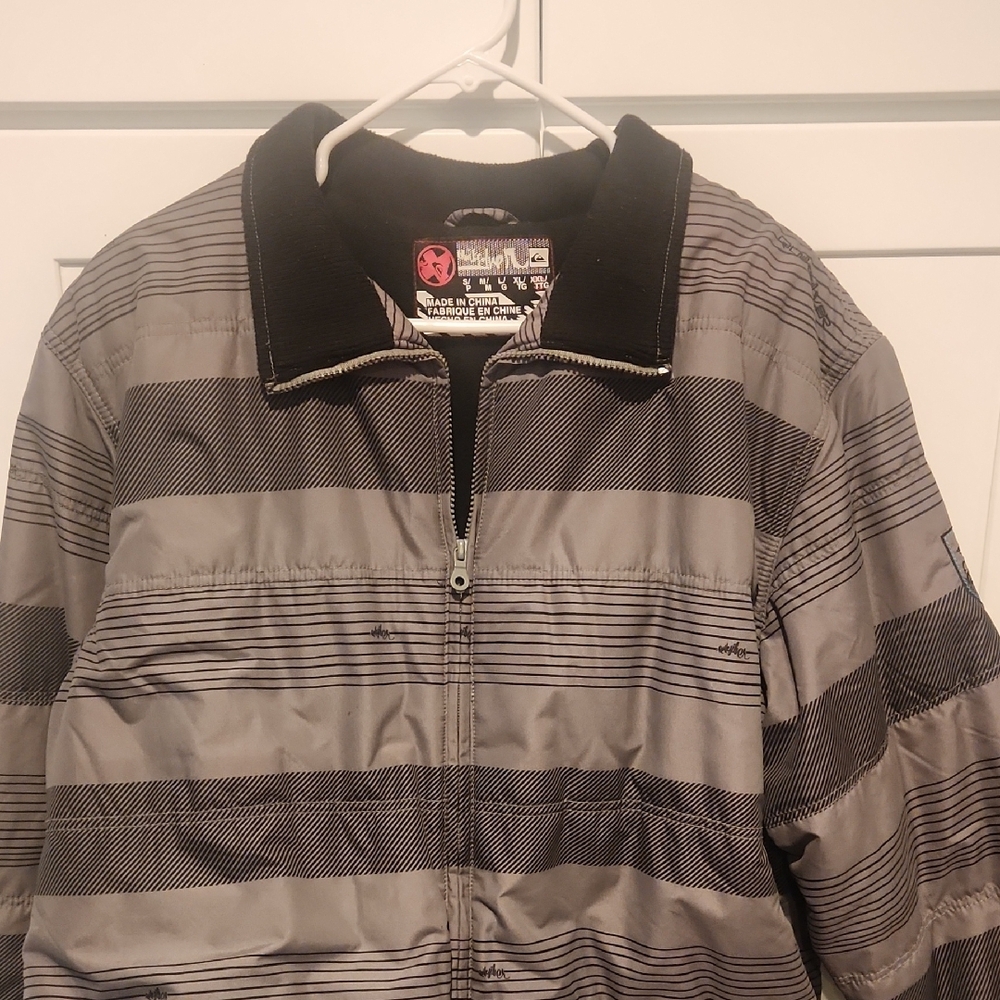 Men's Gray And Black Snow Jacket
